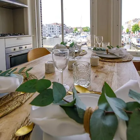 2l De Volharding * Leiden