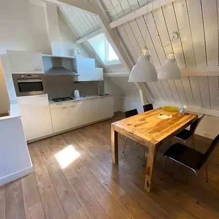 2l De Volharding Apartment