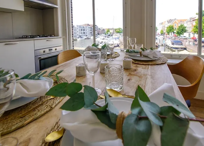 2l De Volharding * ליידן